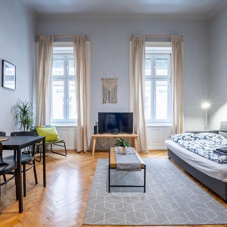 Bellevue Residence Wesselenyi 56 بودابست المظهر الخارجي الصورة